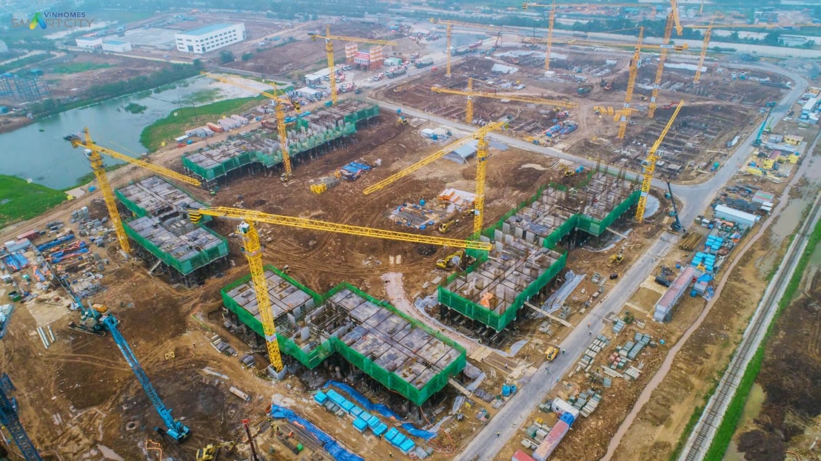 tiến độ dự án vinhomes smart city