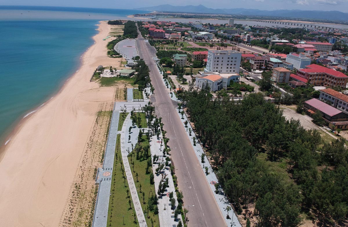 cung-duong-ven-bien-phu-yen-1